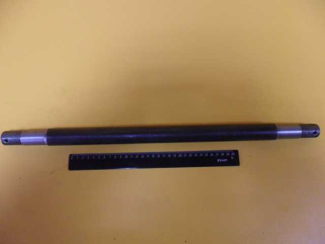 Ось навески мтз-80 (70-4605026). Ось продольных тяг 70-4605026. Ось нижняя мтз 70-4605026. Ось 70 4605026. Ось нижняя мтз 70-4605026.