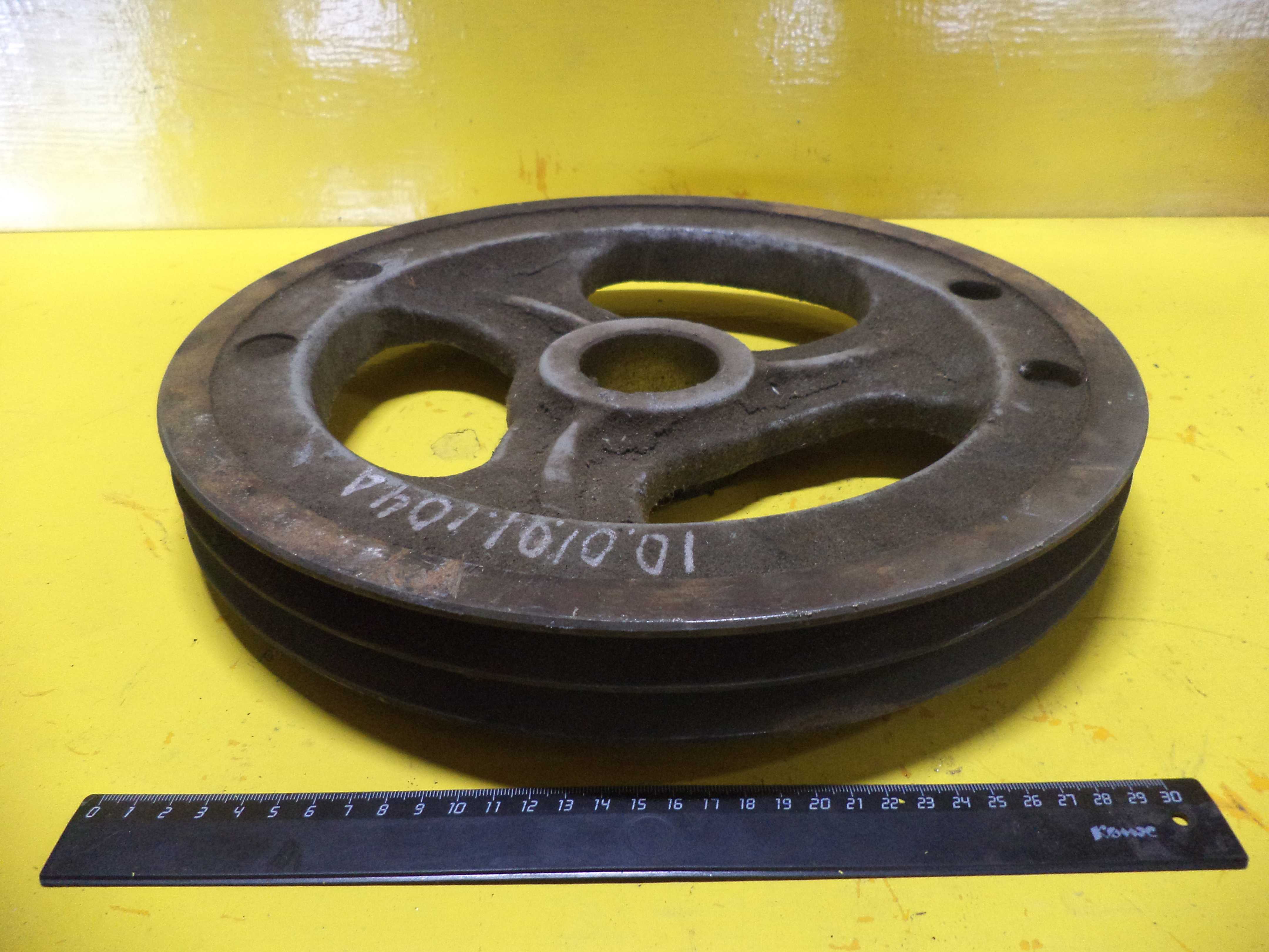 шкив натяжной рсм-10. 070. 01. шкив комбайна дон 1500. 01.